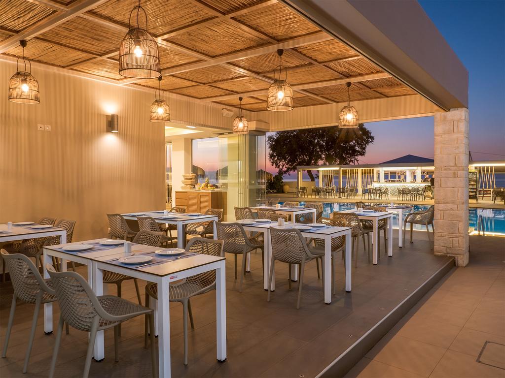 Agia Marina Alexia Beach Hotel מראה חיצוני תמונה